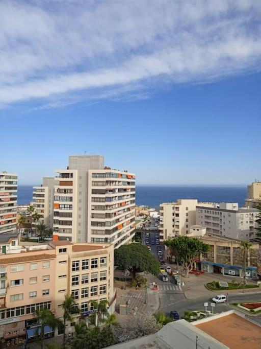 Apartamento En El Centro De Торемолинос Екстериор снимка