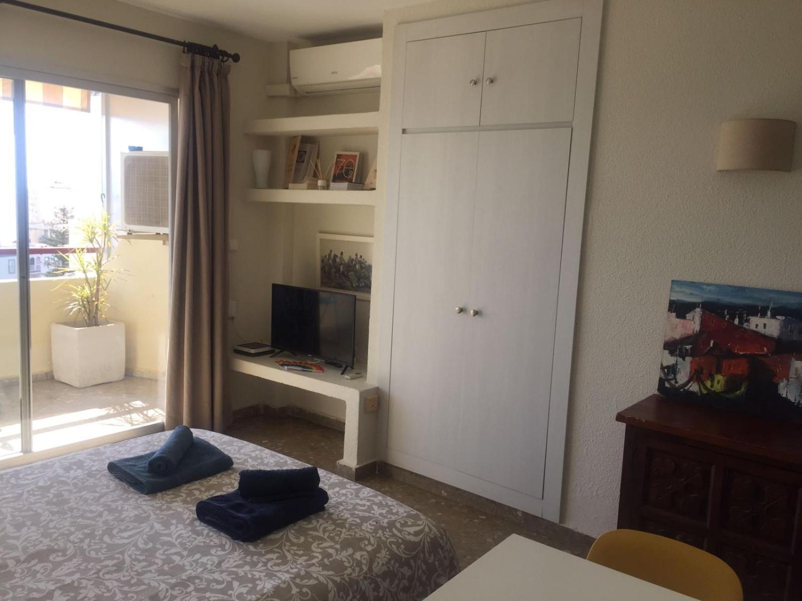 Apartamento En El Centro De Торемолинос Екстериор снимка