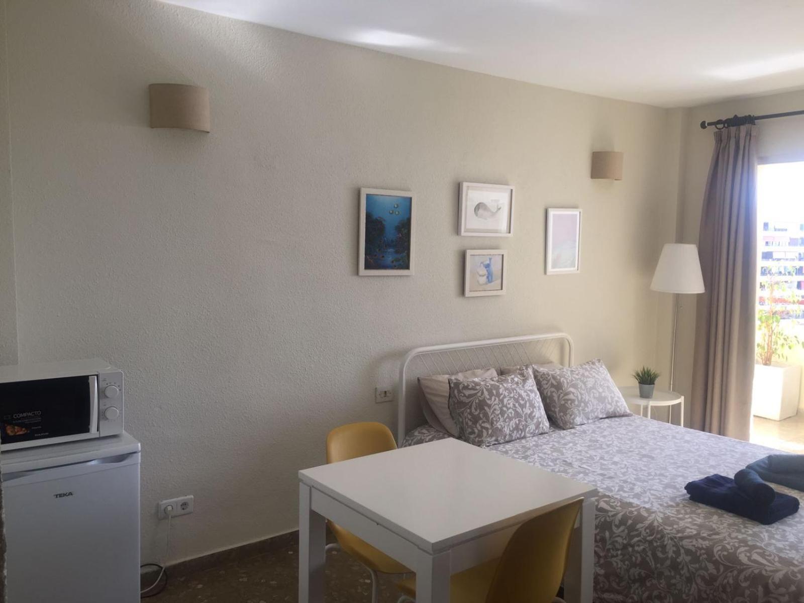 Apartamento En El Centro De Торемолинос Екстериор снимка