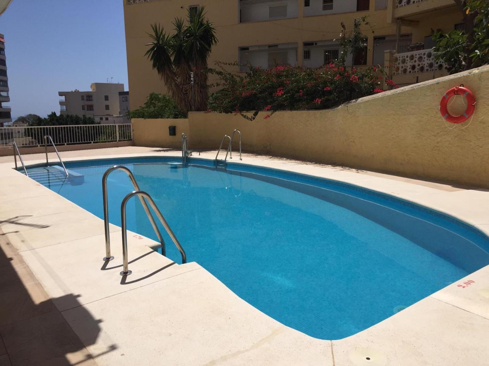 Apartamento En El Centro De Торемолинос Екстериор снимка