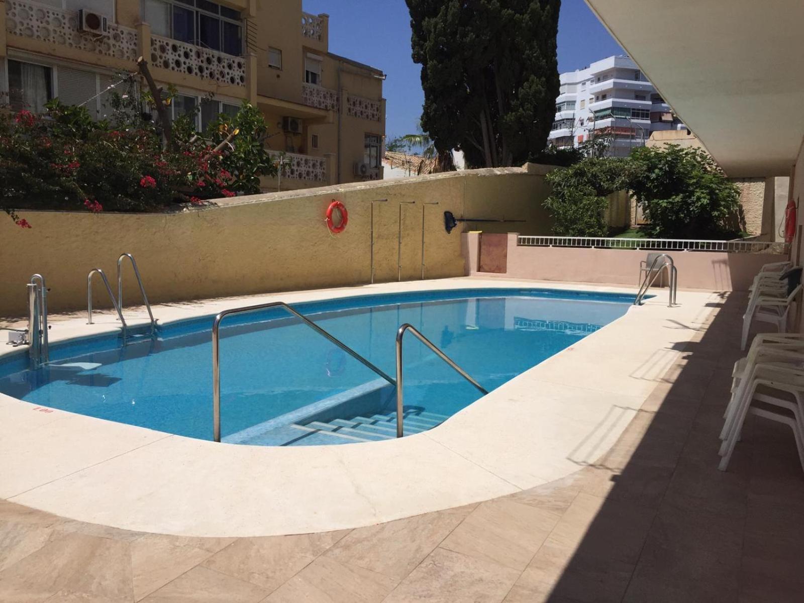 Apartamento En El Centro De Торемолинос Екстериор снимка